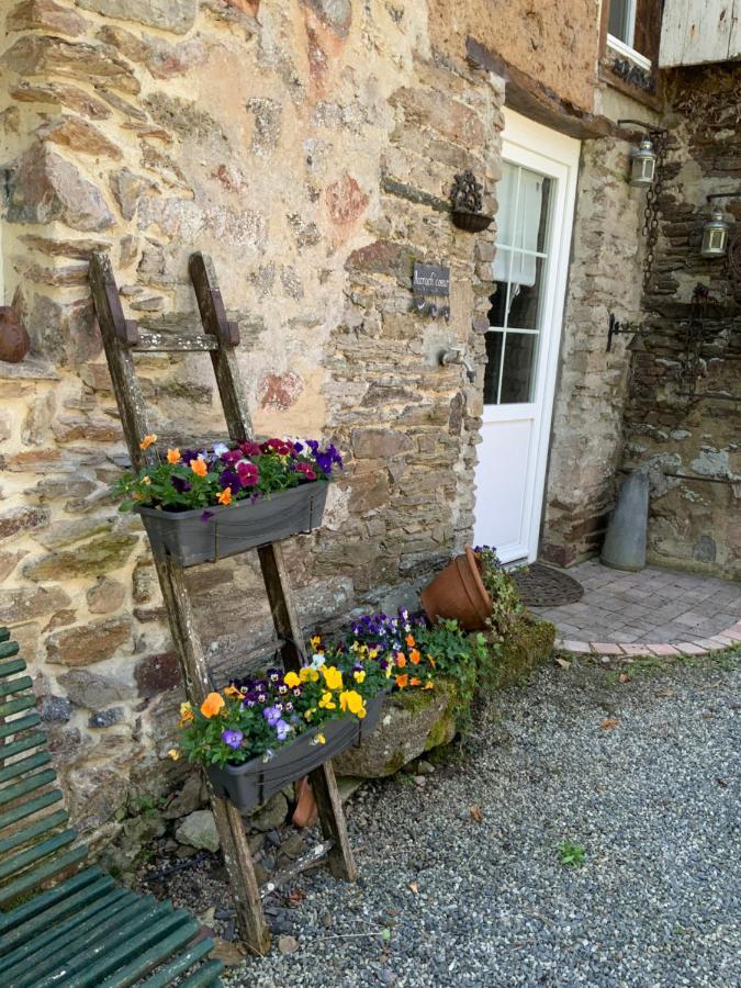 Le Moulin De La Castellerie Acomodação com café da manhã Moon-sur-Elle Exterior foto